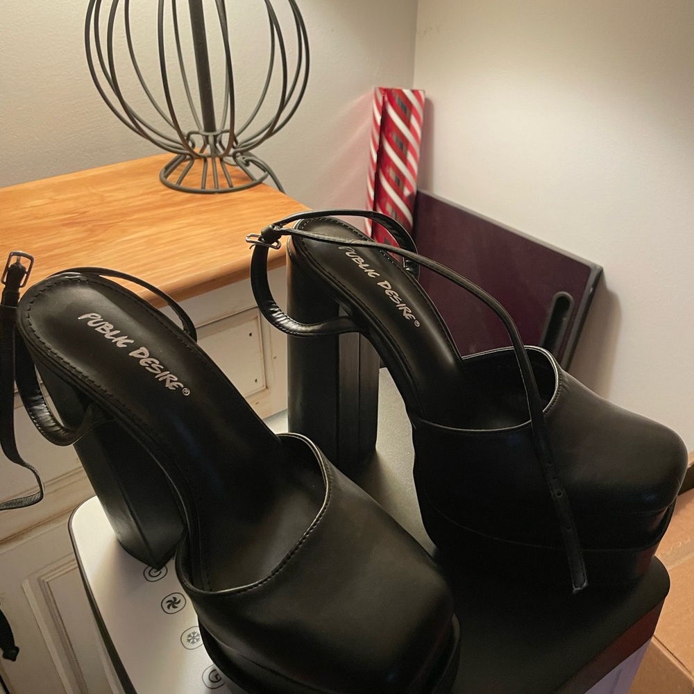 Public Desire Black Closed Toe Platform Heels